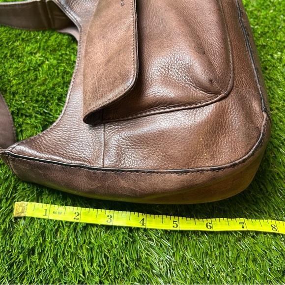 Fossil Brown Leather Hobo Shoulder Bag - Picture 4 of 10